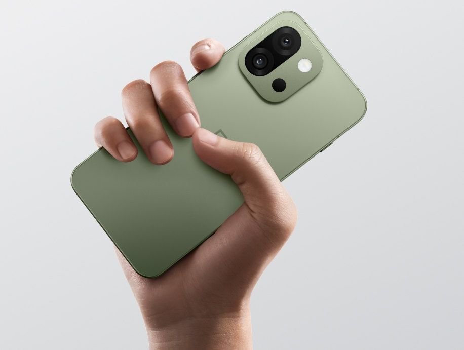 OnePlus 13s